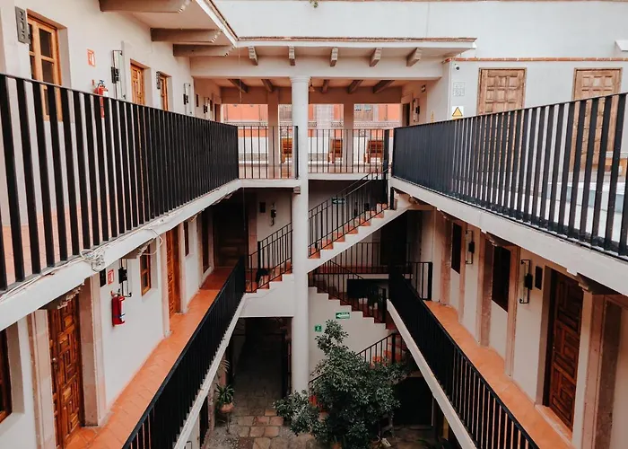 Mikaella Hotel