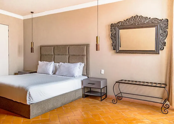 Mikaella Hotel