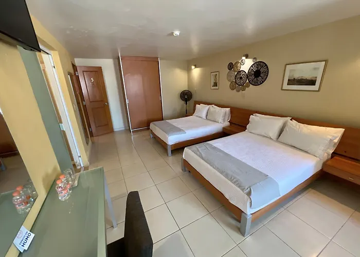 Hotel Balcon Del Cielo